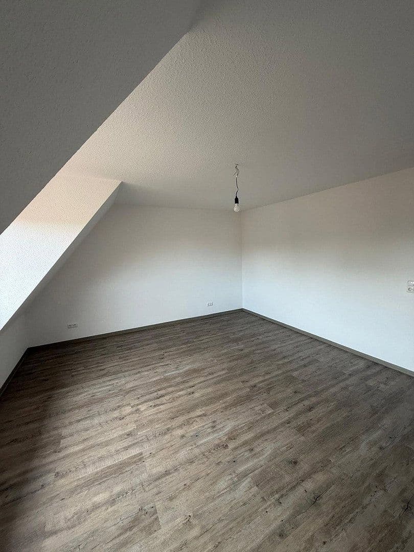 Pronájem bytu 4+1 82 m², Bauernstraße 2, Cremlingen, Dolní Sasko Pronájem bytu 4+1 82 m², Bauernstraße 2, Cremlingen, Dolní Sasko