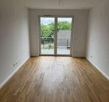 Pronájem bytu 3+1 75 m², Gosener Damm 5, Berlin-Köpenick, Berlín Pronájem bytu 3+1 75 m², Gosener Damm 5, Berlin-Köpenick, Berlín