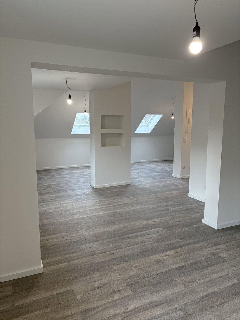 Pronájem bytu 2+1 70 m², Kienhorststraße, Berlin, Berlín Pronájem bytu 2+1 70 m², Kienhorststraße, Berlin, Berlín
