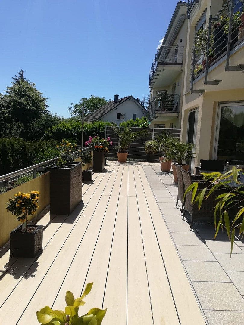 Pronájem bytu 3+1 93 m², Felsenstraße 45, Wiesbaden, Hessen Pronájem bytu 3+1 93 m², Felsenstraße 45, Wiesbaden, Hessen