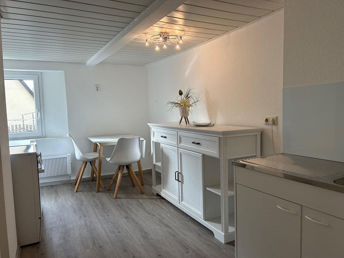 Pronájem bytu 2+kk 80 m², Schauenburgstr. 23, Dossenheim, Bádensko-Württembersko Pronájem bytu 2+kk 80 m², Schauenburgstr. 23, Dossenheim, Bádensko-Württembersko
