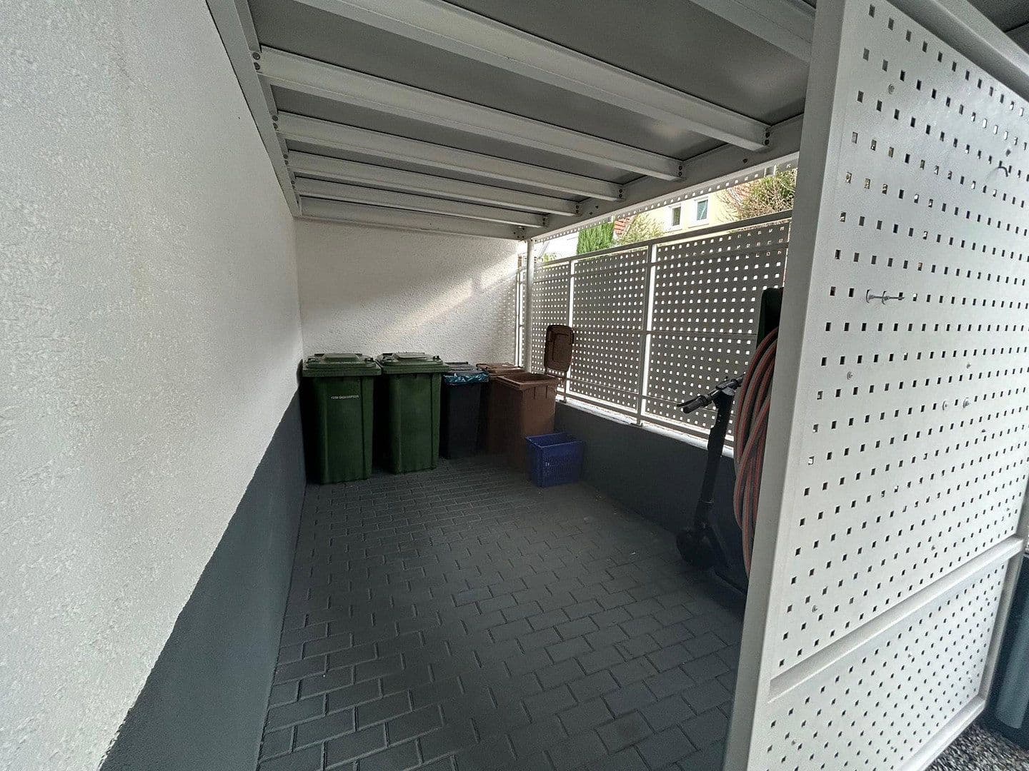 Pronájem bytu 2+kk 80 m², Schauenburgstr. 23, Dossenheim, Bádensko-Württembersko Pronájem bytu 2+kk 80 m², Schauenburgstr. 23, Dossenheim, Bádensko-Württembersko