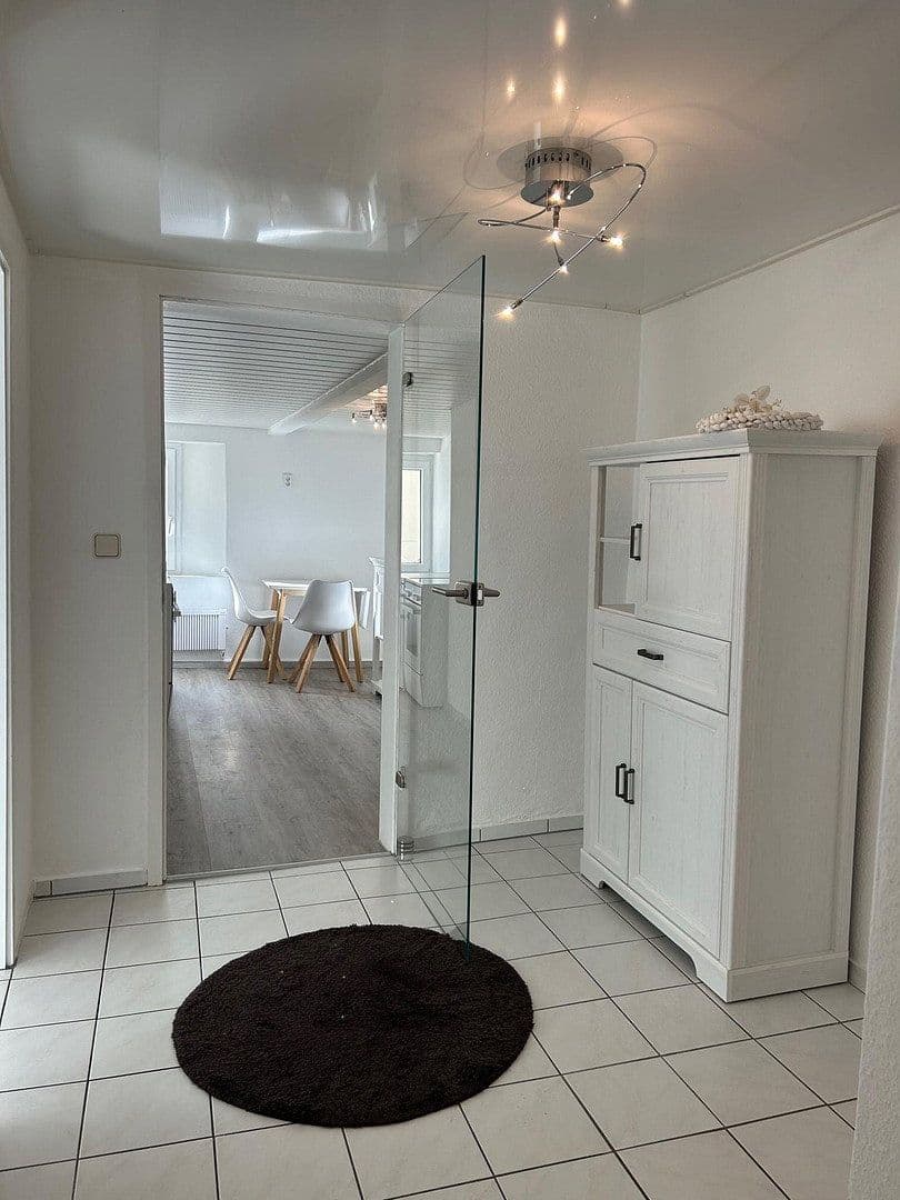 Pronájem bytu 2+kk 80 m², Schauenburgstr. 23, Dossenheim, Bádensko-Württembersko Pronájem bytu 2+kk 80 m², Schauenburgstr. 23, Dossenheim, Bádensko-Württembersko