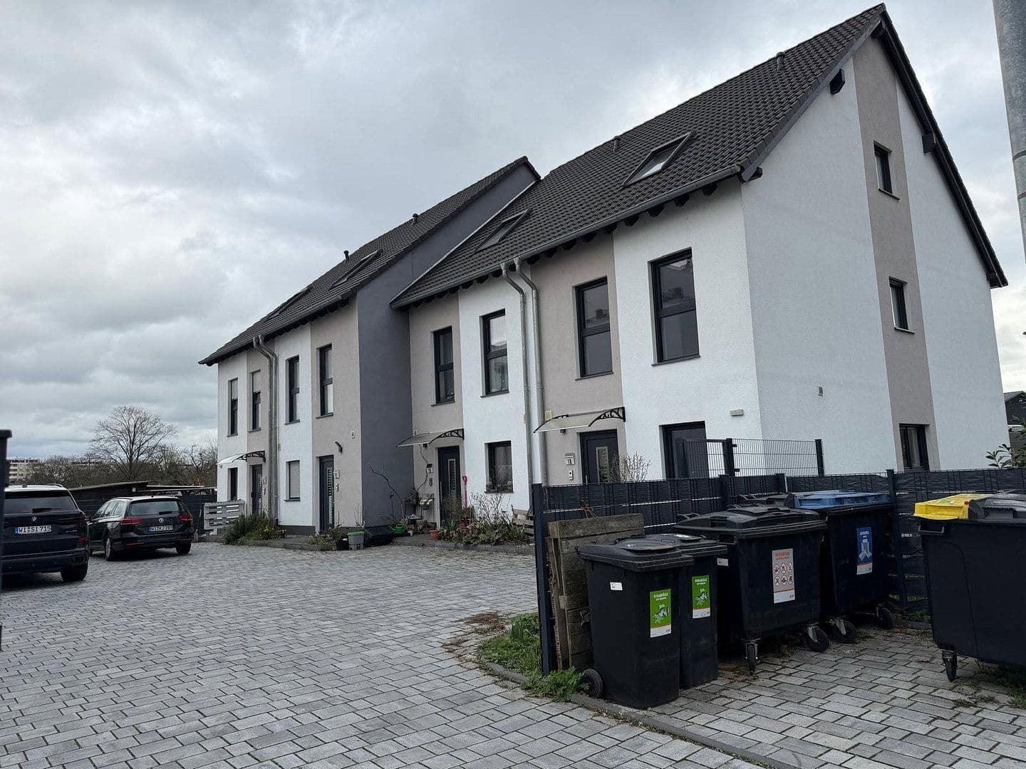 Pronájem domu 140 m², pozemek 300 m², Mainz Kastel, Hessen Pronájem domu 140 m², pozemek 300 m², Mainz Kastel, Hessen
