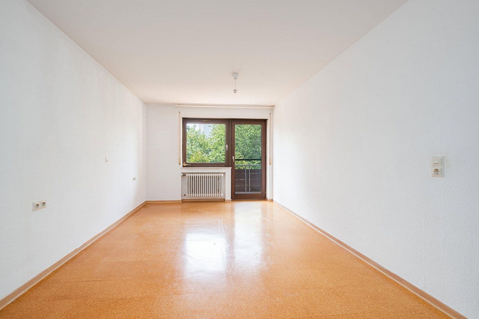 Prodej domu 148 m², pozemek 221 m², Steinheim an der Murr, Bádensko-Württembersko Prodej domu 148 m², pozemek 221 m², Steinheim an der Murr, Bádensko-Württembersko