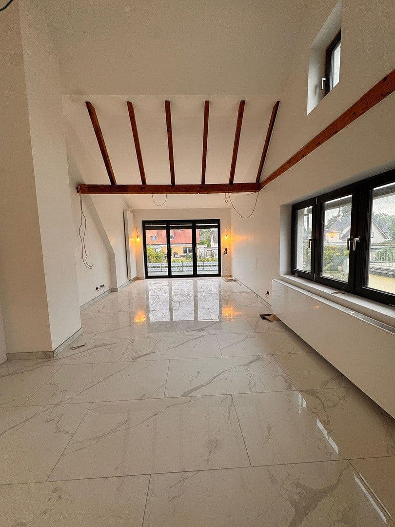 Prodej domu 141 m², pozemek 418 m², Worms, Porýní-Falc Prodej domu 141 m², pozemek 418 m², Worms, Porýní-Falc