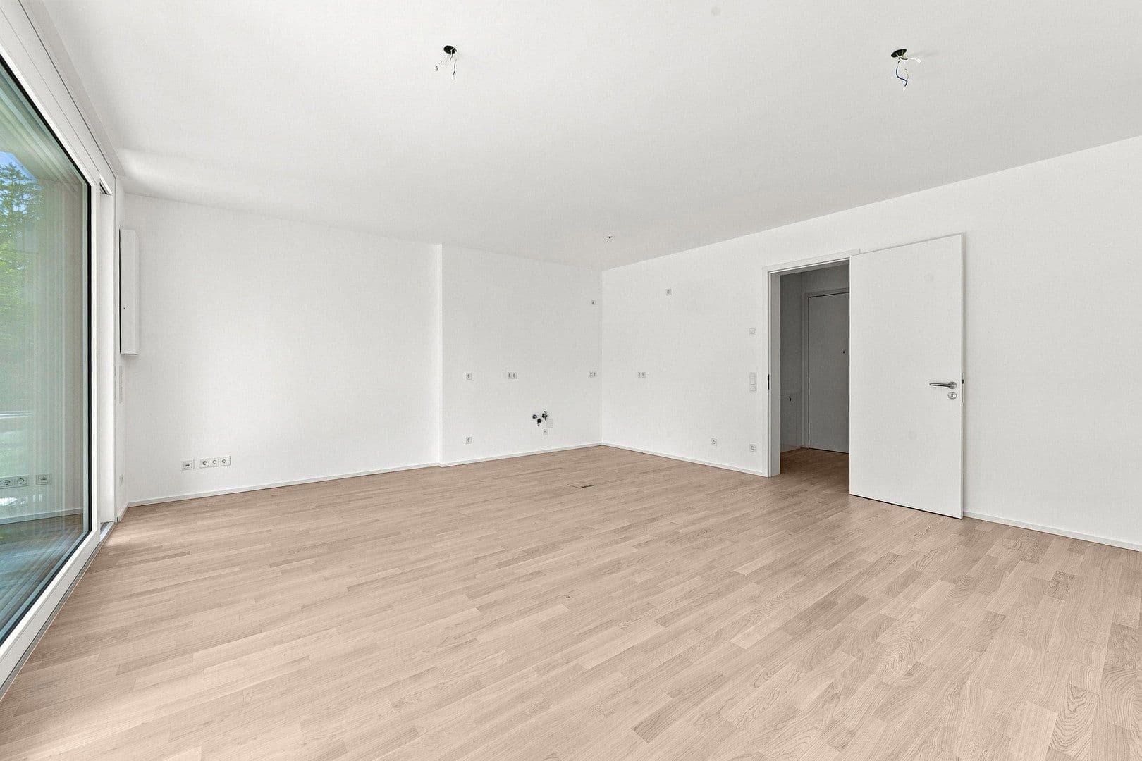 Pronájem bytu 2+1 72 m², Gustav-Meyrink-Str. 7, München, Bavorsko Pronájem bytu 2+1 72 m², Gustav-Meyrink-Str. 7, München, Bavorsko