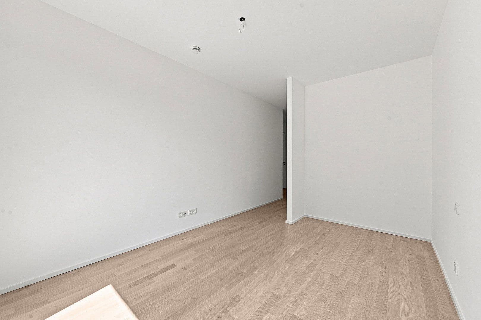 Pronájem bytu 2+1 72 m², Gustav-Meyrink-Str. 7, München, Bavorsko Pronájem bytu 2+1 72 m², Gustav-Meyrink-Str. 7, München, Bavorsko