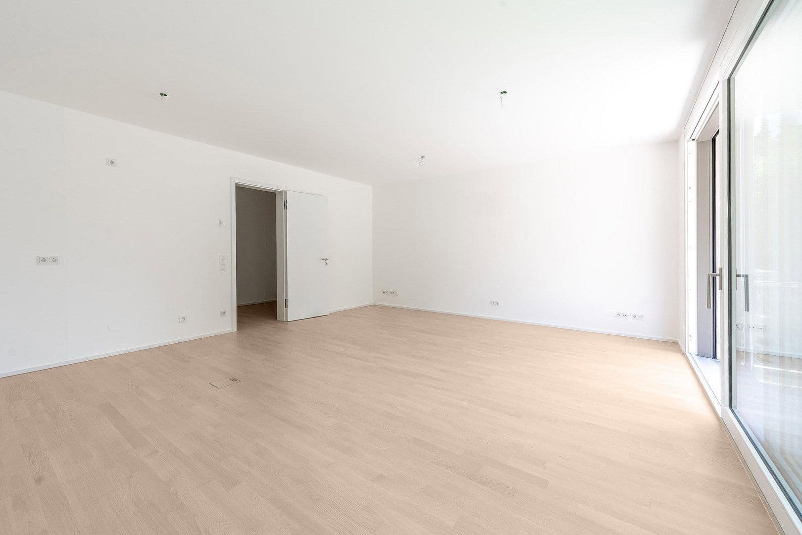 Pronájem bytu 2+1 72 m², Gustav-Meyrink-Str. 7, München, Bavorsko Pronájem bytu 2+1 72 m², Gustav-Meyrink-Str. 7, München, Bavorsko