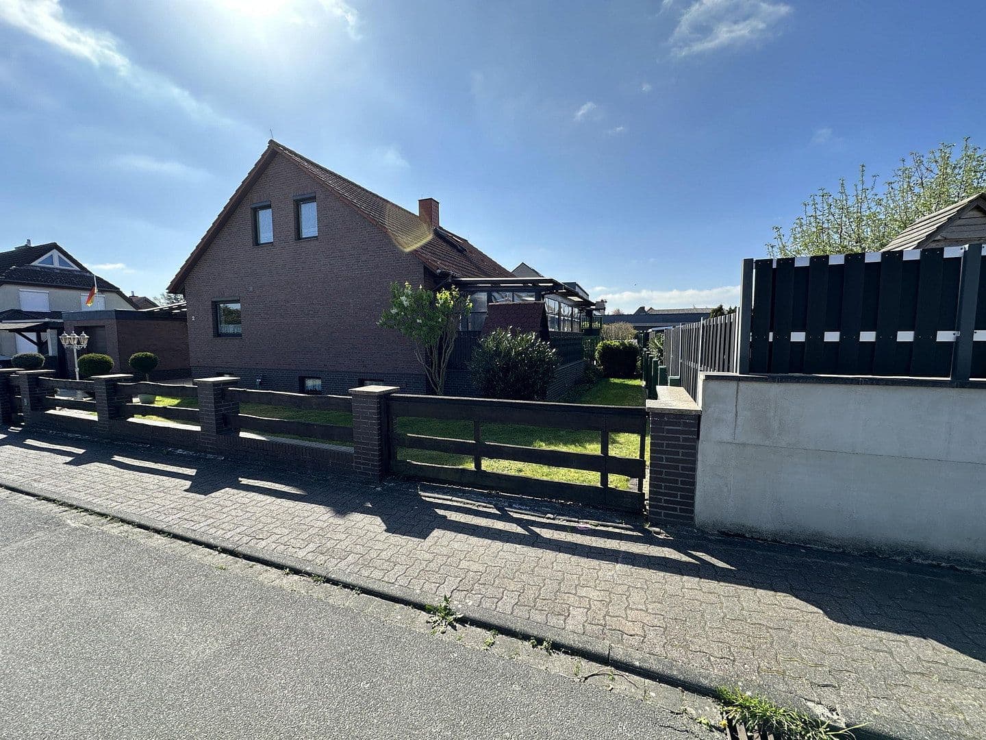 Prodej domu 140 m², pozemek 500 m², Wolfsburg, Dolní Sasko Prodej domu 140 m², pozemek 500 m², Wolfsburg, Dolní Sasko