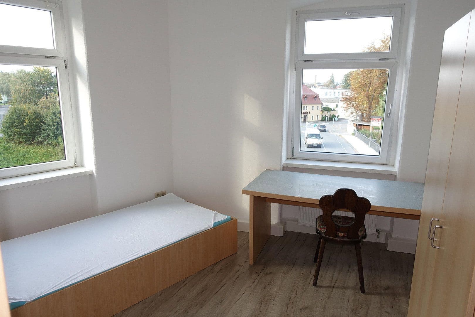 Pronájem bytu 6+1 125 m², Äußere Oybiner Straße 5, Žitava, Sasko Pronájem bytu 6+1 125 m², Äußere Oybiner Straße 5, Žitava, Sasko