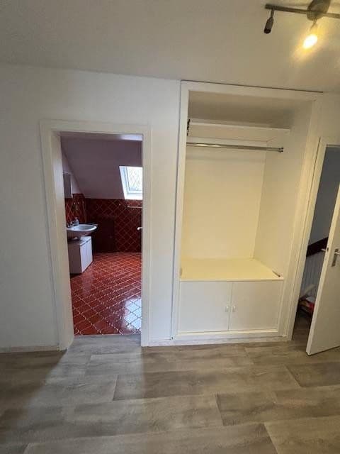 Prodej domu 240 m², pozemek 1.774 m², Neuberend, Šlesvicko-Holštýnsko Prodej domu 240 m², pozemek 1.774 m², Neuberend, Šlesvicko-Holštýnsko