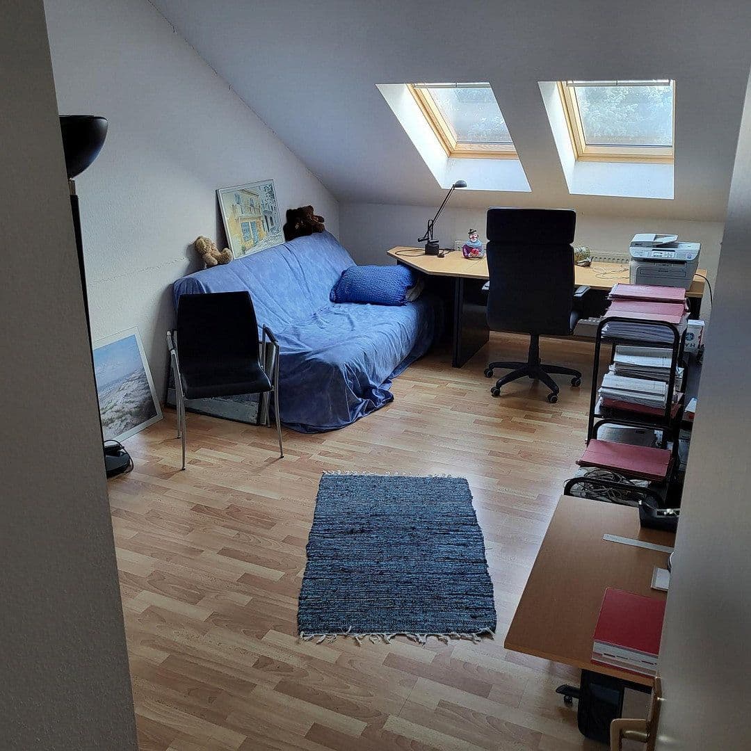 Pronájem bytu 3+1 120 m², Frankfurter Str.90, Salzgitter, Dolní Sasko Pronájem bytu 3+1 120 m², Frankfurter Str.90, Salzgitter, Dolní Sasko