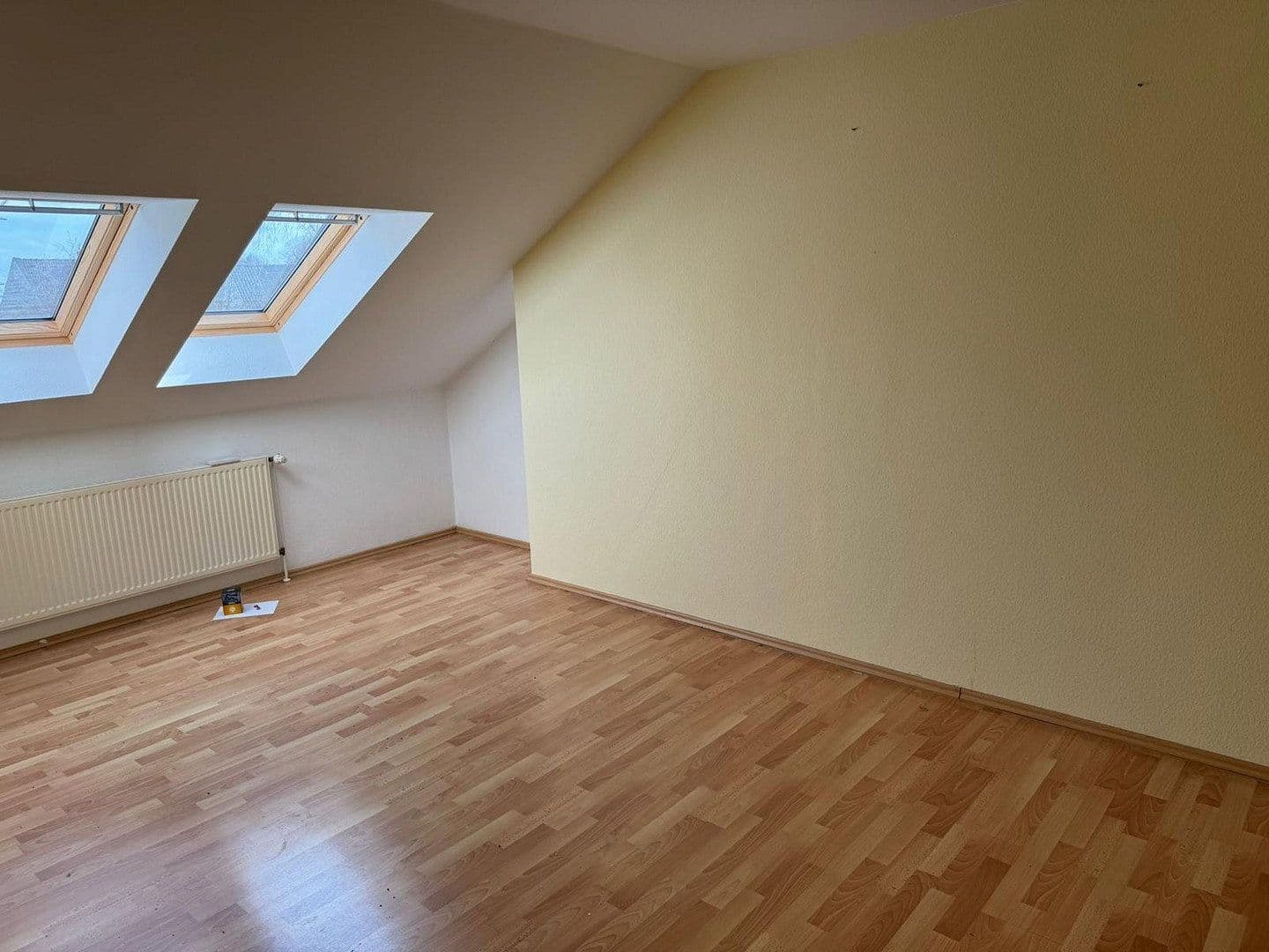 Pronájem bytu 3+1 120 m², Frankfurter Str.90, Salzgitter, Dolní Sasko Pronájem bytu 3+1 120 m², Frankfurter Str.90, Salzgitter, Dolní Sasko