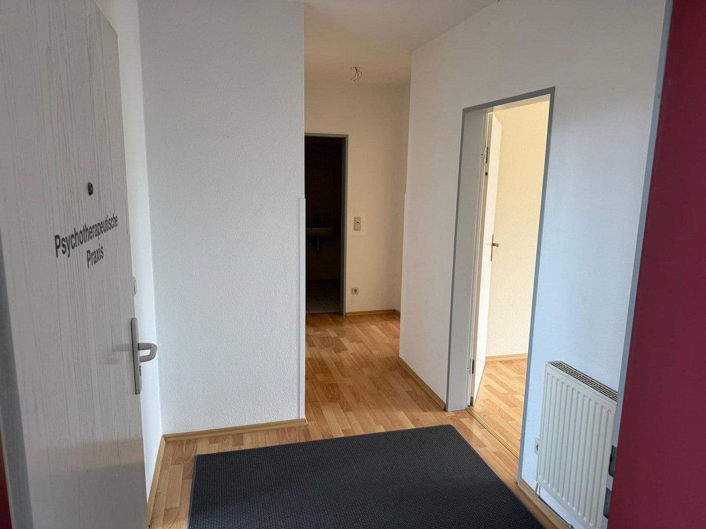 Pronájem bytu 3+1 120 m², Frankfurter Str.90, Salzgitter, Dolní Sasko Pronájem bytu 3+1 120 m², Frankfurter Str.90, Salzgitter, Dolní Sasko