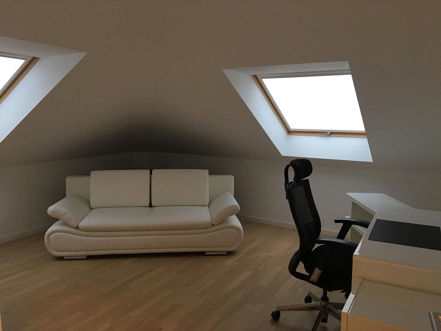 Prodej bytu 5+1 160 m², Heinickeweg 15, Berlin, Berlín Prodej bytu 5+1 160 m², Heinickeweg 15, Berlin, Berlín