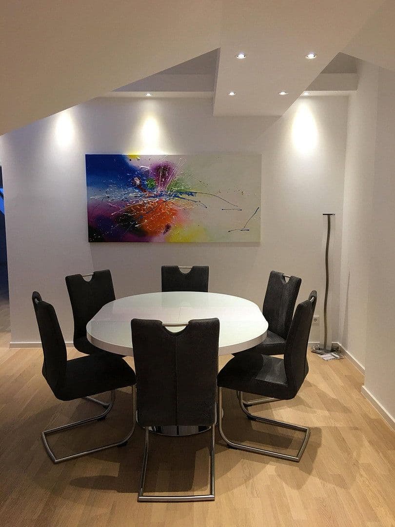 Prodej bytu 5+1 160 m², Heinickeweg 15, Berlin, Berlín Prodej bytu 5+1 160 m², Heinickeweg 15, Berlin, Berlín
