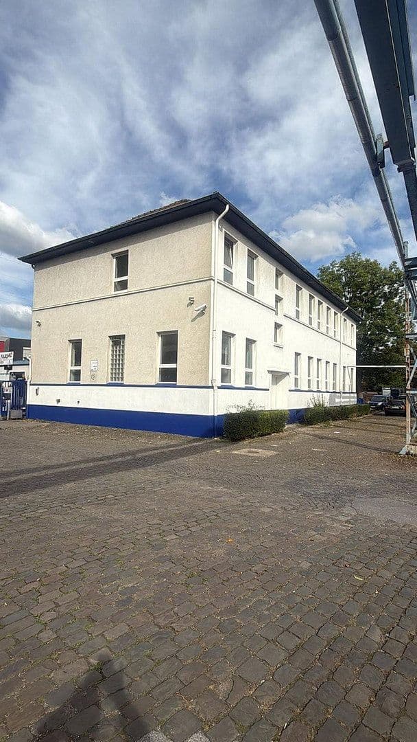 Pronájem nebytového prostoru 340 m², Magdeburgerstrasse 37, Gelsenkirchen, Severní Porýní-Vestfálsko Pronájem nebytového prostoru 340 m², Magdeburgerstrasse 37, Gelsenkirchen, Severní Porýní-Vestfálsko