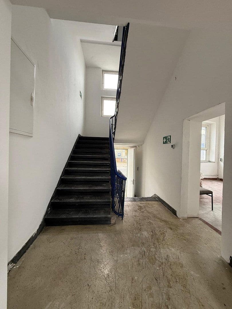 Pronájem nebytového prostoru 340 m², Magdeburgerstrasse 37, Gelsenkirchen, Severní Porýní-Vestfálsko Pronájem nebytového prostoru 340 m², Magdeburgerstrasse 37, Gelsenkirchen, Severní Porýní-Vestfálsko