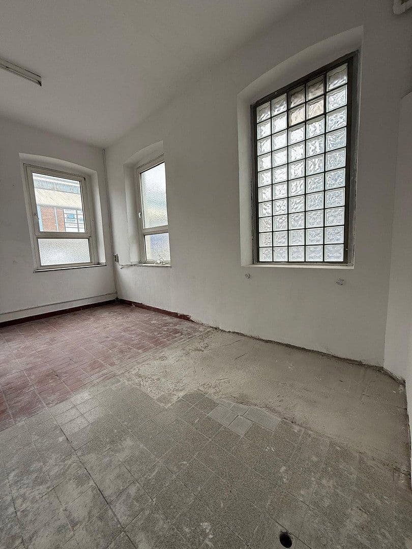 Pronájem nebytového prostoru 340 m², Magdeburgerstrasse 37, Gelsenkirchen, Severní Porýní-Vestfálsko Pronájem nebytového prostoru 340 m², Magdeburgerstrasse 37, Gelsenkirchen, Severní Porýní-Vestfálsko