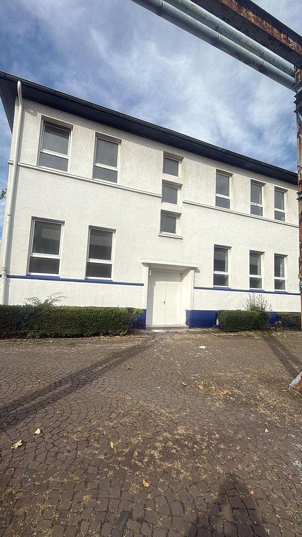 Pronájem nebytového prostoru 340 m², Magdeburgerstrasse 37, Gelsenkirchen, Severní Porýní-Vestfálsko Pronájem nebytového prostoru 340 m², Magdeburgerstrasse 37, Gelsenkirchen, Severní Porýní-Vestfálsko