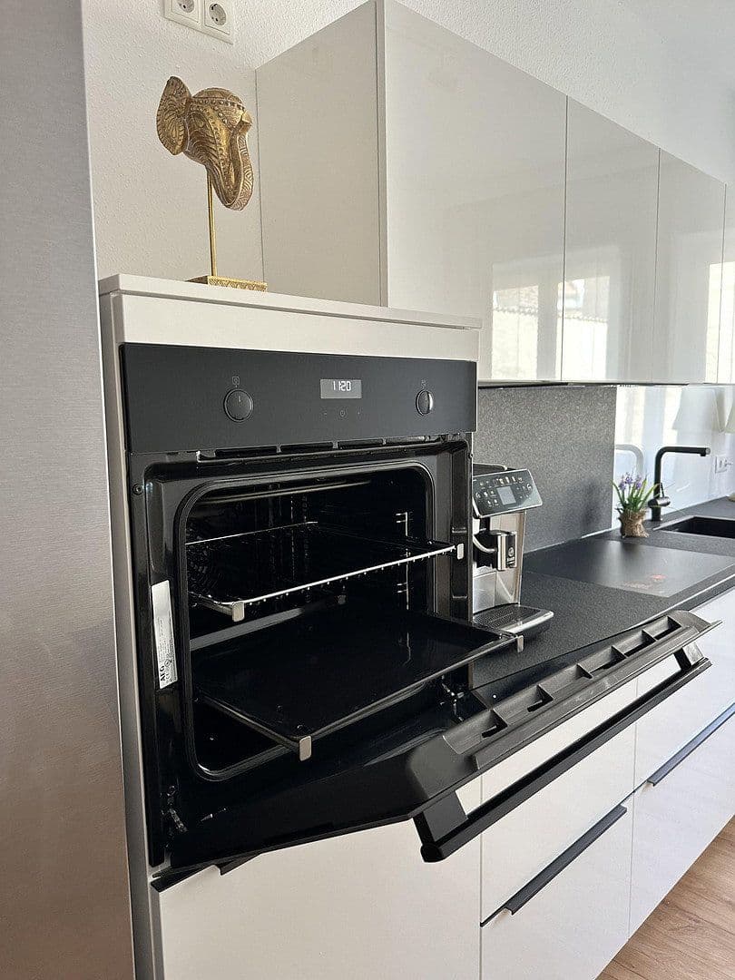 Pronájem bytu 2+kk 72 m², Wuerzburg, Bavorsko Pronájem bytu 2+kk 72 m², Wuerzburg, Bavorsko