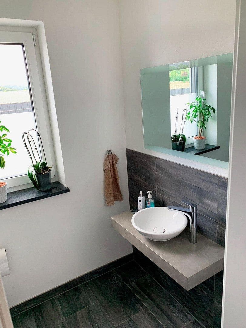 Prodej domu 175 m², pozemek 485 m², Vellmar, Hessen Prodej domu 175 m², pozemek 485 m², Vellmar, Hessen