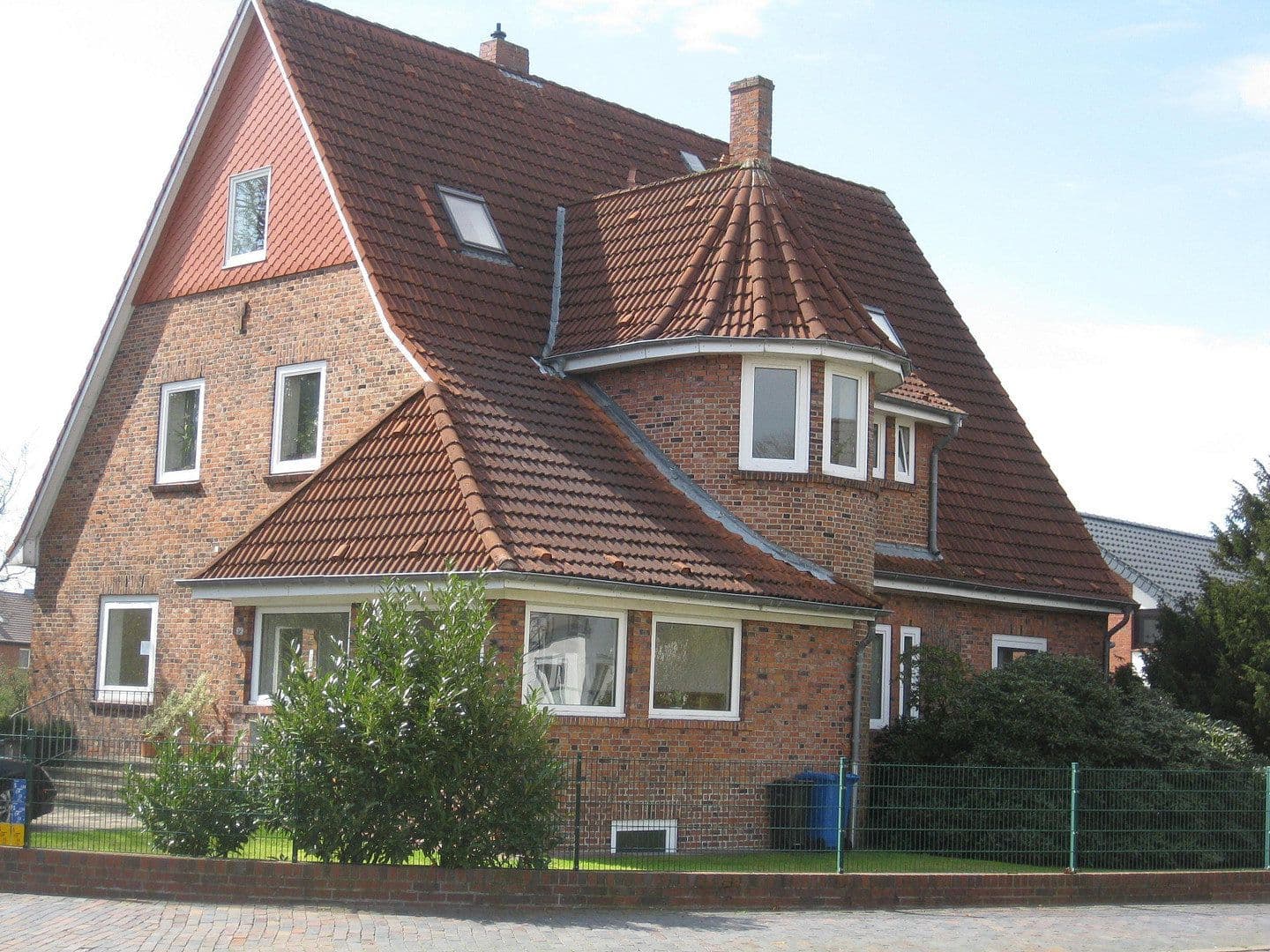Pronájem bytu 3+1 135 m², Hamburg-Amerika-Straße 36, Cuxhaven, Dolní Sasko Pronájem bytu 3+1 135 m², Hamburg-Amerika-Straße 36, Cuxhaven, Dolní Sasko
