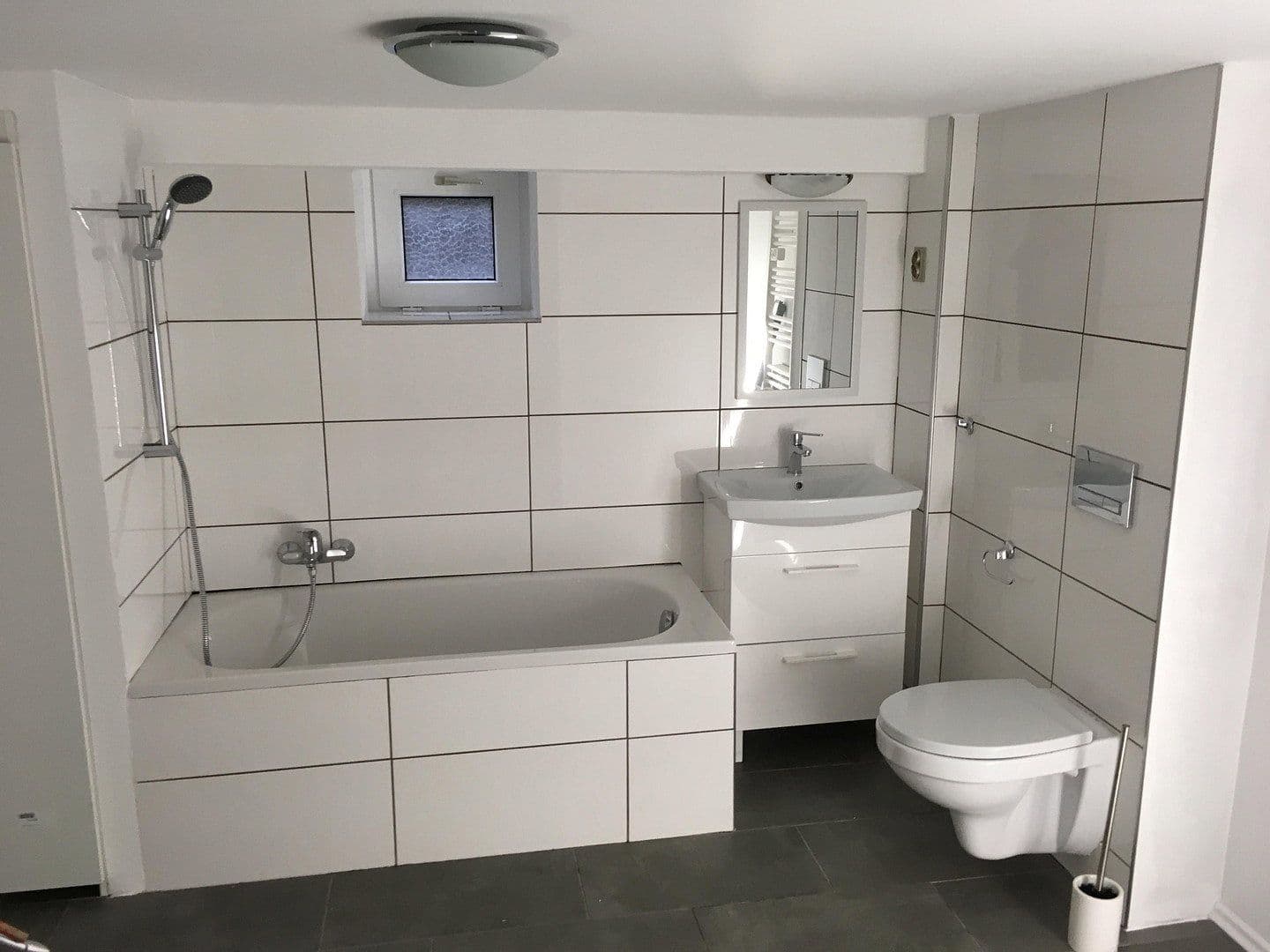 Pronájem bytu 3+1 135 m², Hamburg-Amerika-Straße 36, Cuxhaven, Dolní Sasko Pronájem bytu 3+1 135 m², Hamburg-Amerika-Straße 36, Cuxhaven, Dolní Sasko