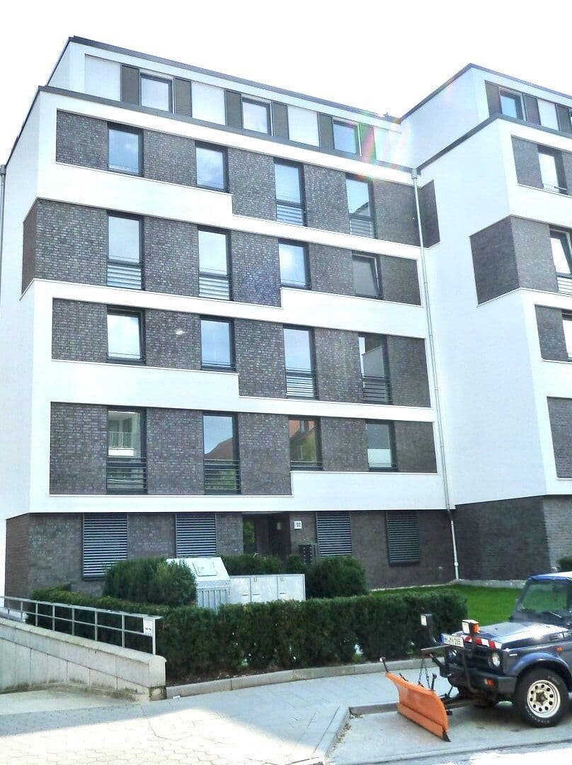 Pronájem bytu 3+1 110 m², Klaus-Groth-Straße 92, Hamburg, Hamburg Pronájem bytu 3+1 110 m², Klaus-Groth-Straße 92, Hamburg, Hamburg