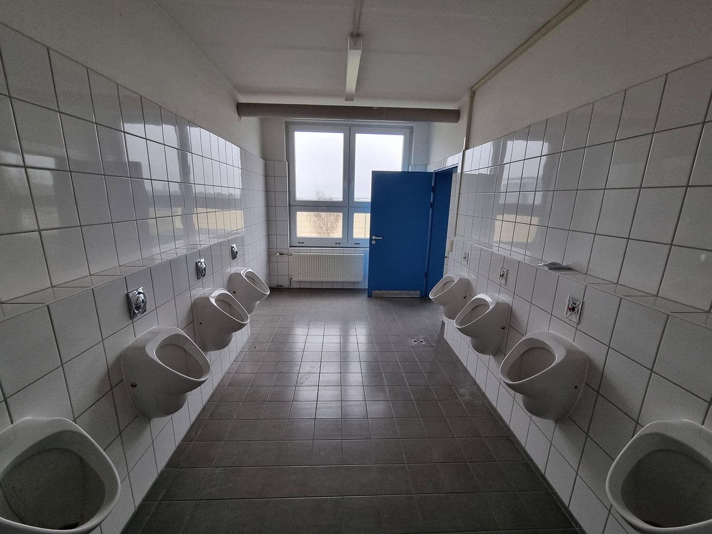 Prodej nebytového prostoru 19.000 m², Lützowstr. 1, Stavenhagen, Mecklenburg-Vorpommern Prodej nebytového prostoru 19.000 m², Lützowstr. 1, Stavenhagen, Mecklenburg-Vorpommern
