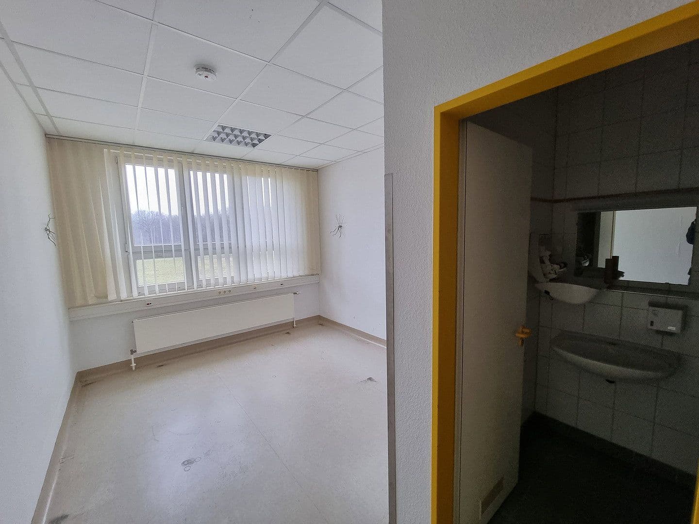Prodej nebytového prostoru 19.000 m², Lützowstr. 1, Stavenhagen, Mecklenburg-Vorpommern Prodej nebytového prostoru 19.000 m², Lützowstr. 1, Stavenhagen, Mecklenburg-Vorpommern