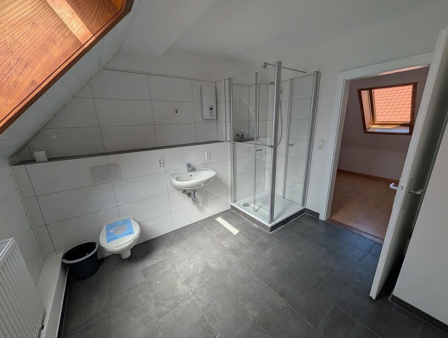 Prodej domu 350 m², pozemek 327 m², Neue Straße 11, Bad Münder am Deister, Dolní Sasko Prodej domu 350 m², pozemek 327 m², Neue Straße 11, Bad Münder am Deister, Dolní Sasko