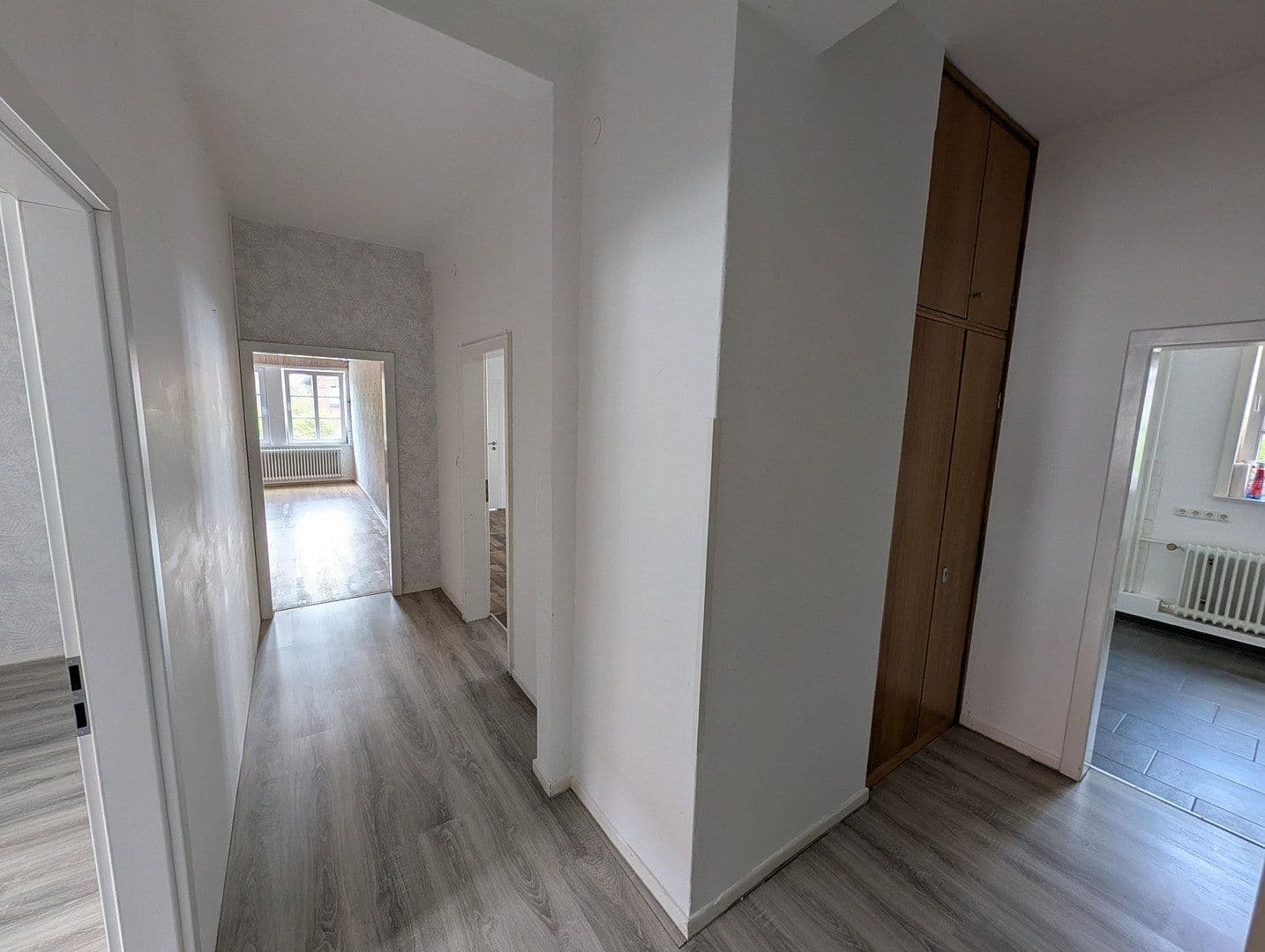 Prodej domu 350 m², pozemek 327 m², Neue Straße 11, Bad Münder am Deister, Dolní Sasko Prodej domu 350 m², pozemek 327 m², Neue Straße 11, Bad Münder am Deister, Dolní Sasko