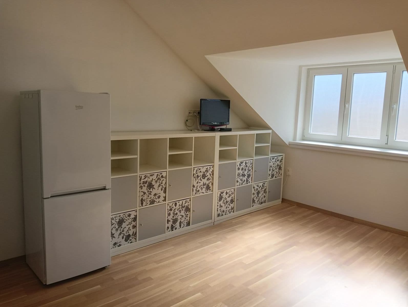 Pronájem bytu 1+kk 29 m², Brtnická, Praha, Praha Pronájem bytu 1+kk 29 m², Brtnická, Praha, Praha
