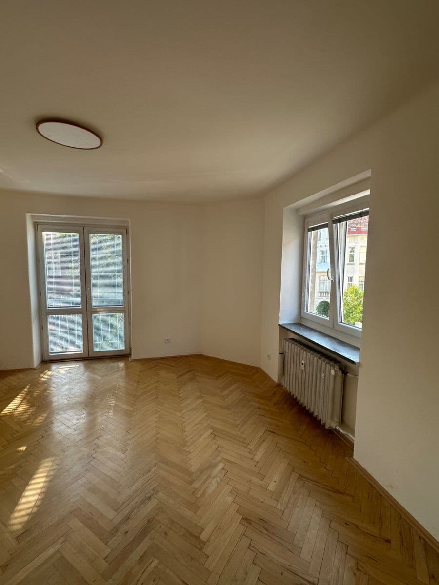 Pronájem bytu 2+1 61 m², Vančurova, Olomouc, Olomoucký kraj Pronájem bytu 2+1 61 m², Vančurova, Olomouc, Olomoucký kraj