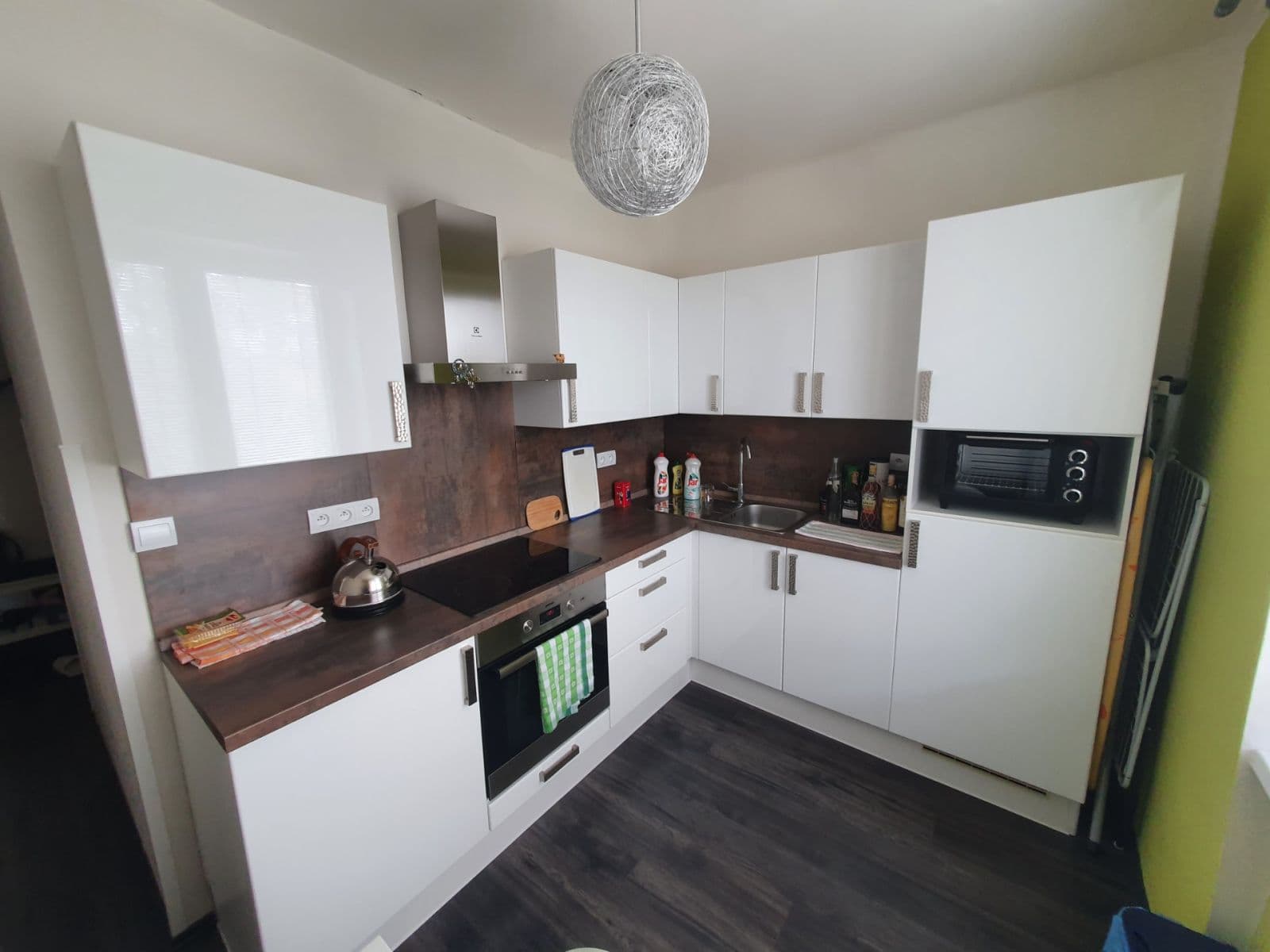 Pronájem bytu 2+1 54 m², Zelenečská, Praha, Praha Pronájem bytu 2+1 54 m², Zelenečská, Praha, Praha
