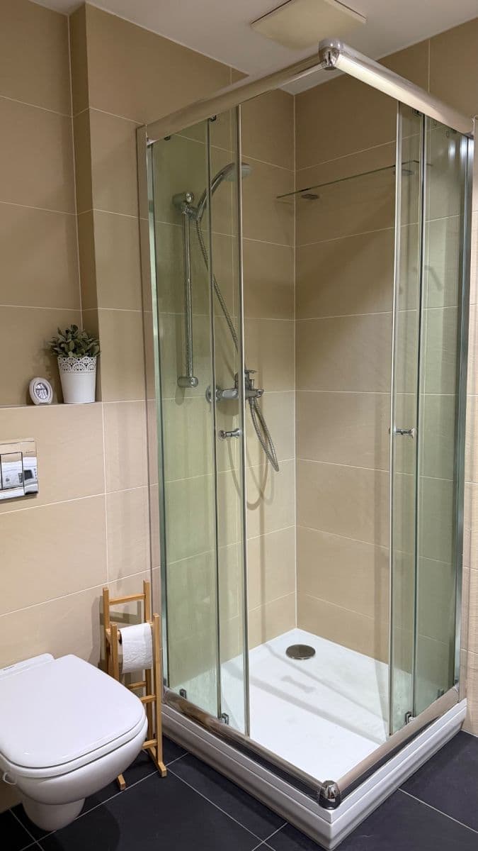 Pronájem bytu 1+kk 30 m², U Michelského mlýna, Praha, Praha Pronájem bytu 1+kk 30 m², U Michelského mlýna, Praha, Praha