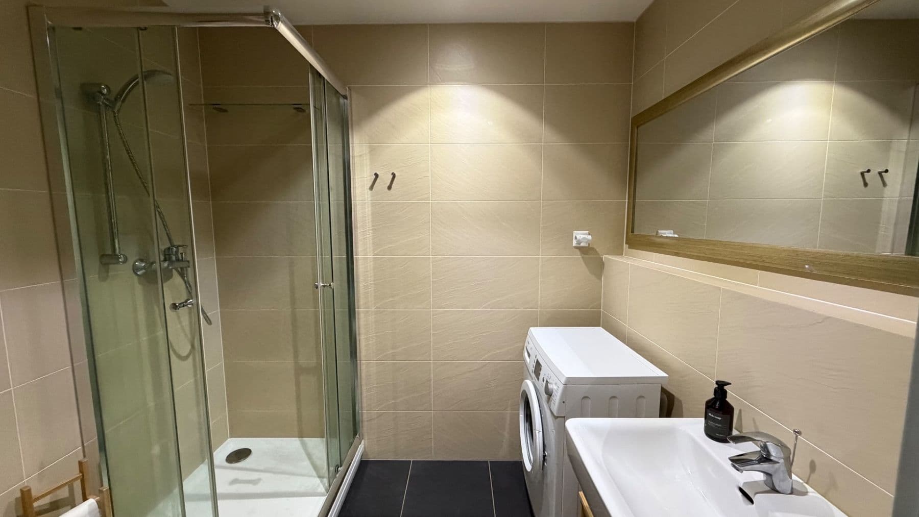 Pronájem bytu 1+kk 30 m², U Michelského mlýna, Praha, Praha Pronájem bytu 1+kk 30 m², U Michelského mlýna, Praha, Praha