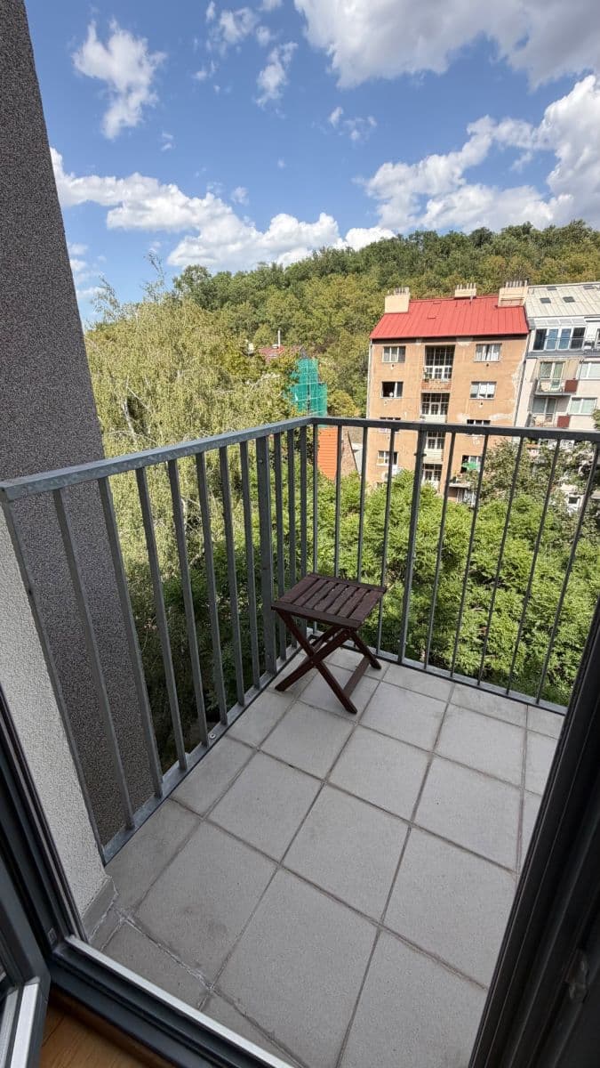 Pronájem bytu 1+kk 30 m², U Michelského mlýna, Praha, Praha Pronájem bytu 1+kk 30 m², U Michelského mlýna, Praha, Praha
