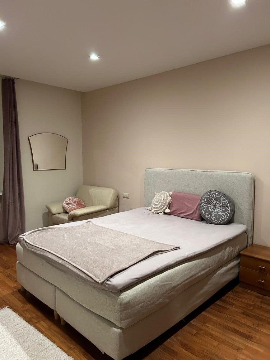 Pronájem bytu 2+1 87 m², Kvačalova, Ružinov, Bratislavský kraj Pronájem bytu 2+1 87 m², Kvačalova, Ružinov, Bratislavský kraj