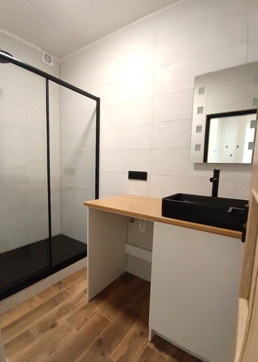 Pronájem bytu 2+kk 53 m², Jabloňová, Chrudim, Pardubický kraj Pronájem bytu 2+kk 53 m², Jabloňová, Chrudim, Pardubický kraj
