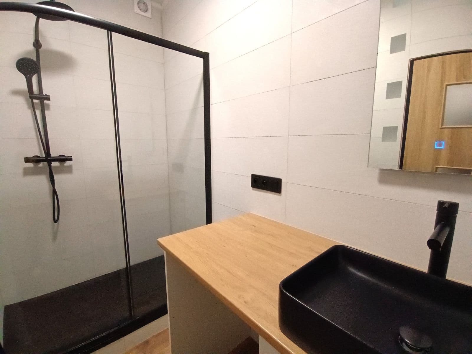 Pronájem bytu 2+kk 53 m², Jabloňová, Chrudim, Pardubický kraj Pronájem bytu 2+kk 53 m², Jabloňová, Chrudim, Pardubický kraj