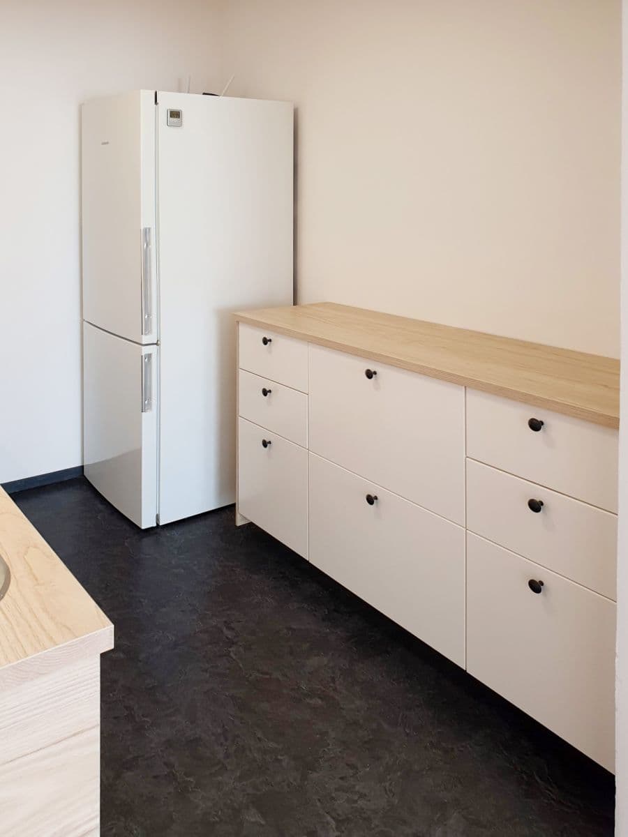 Pronájem bytu 2+kk 47 m², Československé armády, Lysá nad Labem, Středočeský kraj Pronájem bytu 2+kk 47 m², Československé armády, Lysá nad Labem, Středočeský kraj