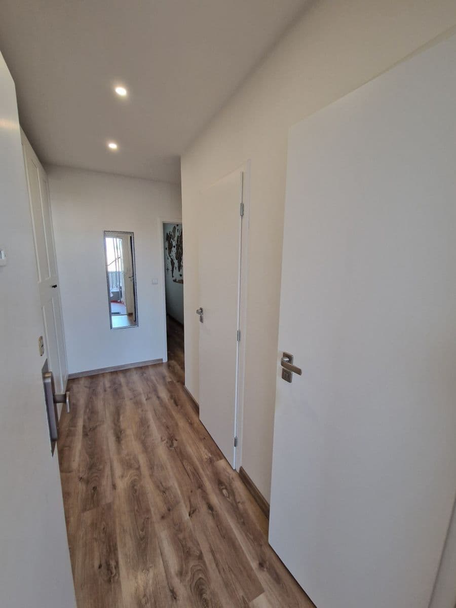 Pronájem bytu 2+kk 41 m², Na Strži, Praha, Praha Pronájem bytu 2+kk 41 m², Na Strži, Praha, Praha