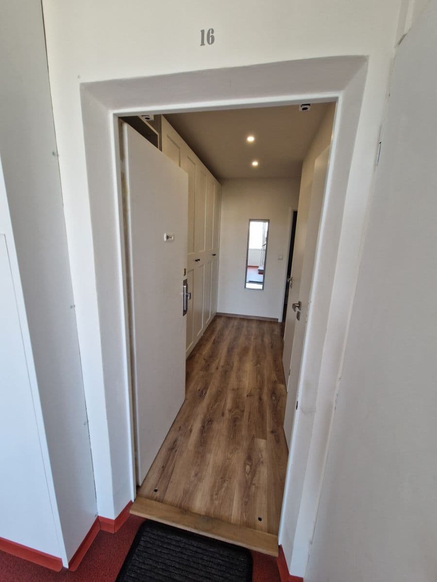 Pronájem bytu 2+kk 41 m², Na Strži, Praha, Praha Pronájem bytu 2+kk 41 m², Na Strži, Praha, Praha