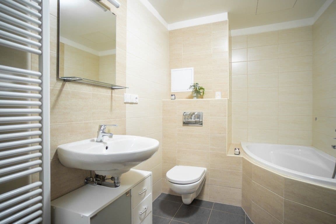 Pronájem bytu 2+kk 55 m², Špačková, Plzeň, Plzeňský kraj Pronájem bytu 2+kk 55 m², Špačková, Plzeň, Plzeňský kraj