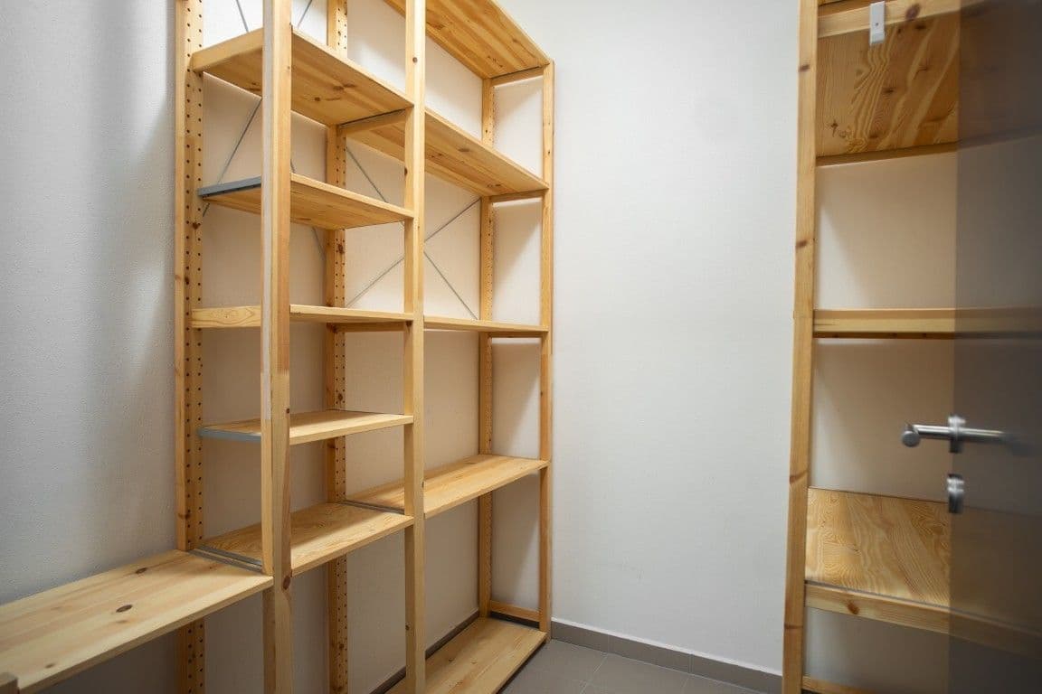 Pronájem bytu 2+kk 55 m², Špačková, Plzeň, Plzeňský kraj Pronájem bytu 2+kk 55 m², Špačková, Plzeň, Plzeňský kraj