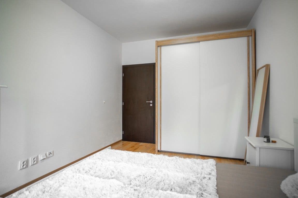 Pronájem bytu 2+kk 55 m², Špačková, Plzeň, Plzeňský kraj Pronájem bytu 2+kk 55 m², Špačková, Plzeň, Plzeňský kraj