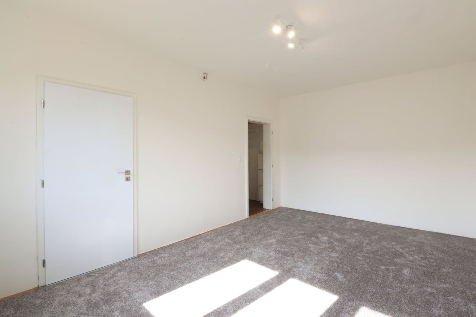Pronájem bytu 2+kk 34 m², Švermova, Beroun, Středočeský kraj Pronájem bytu 2+kk 34 m², Švermova, Beroun, Středočeský kraj